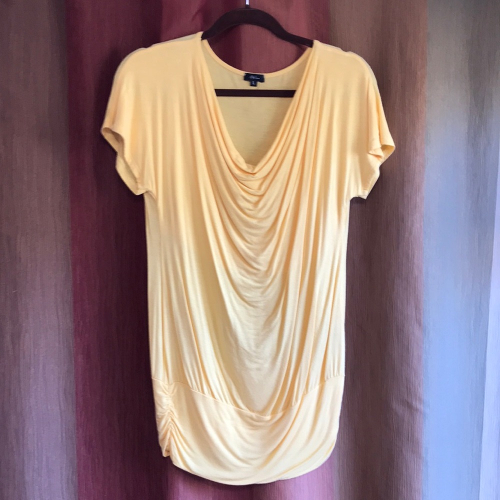 Cute Flattering Top with Side Scrunchies